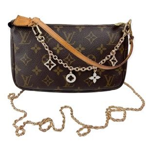 LOUIS VUITTON Pochette Accessoires Monogram Canvas Vintage Shoulder Bag w/ Chain
